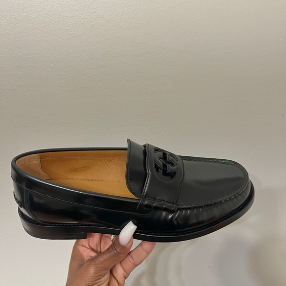 Gucci Loafers - Picture 1 of 7